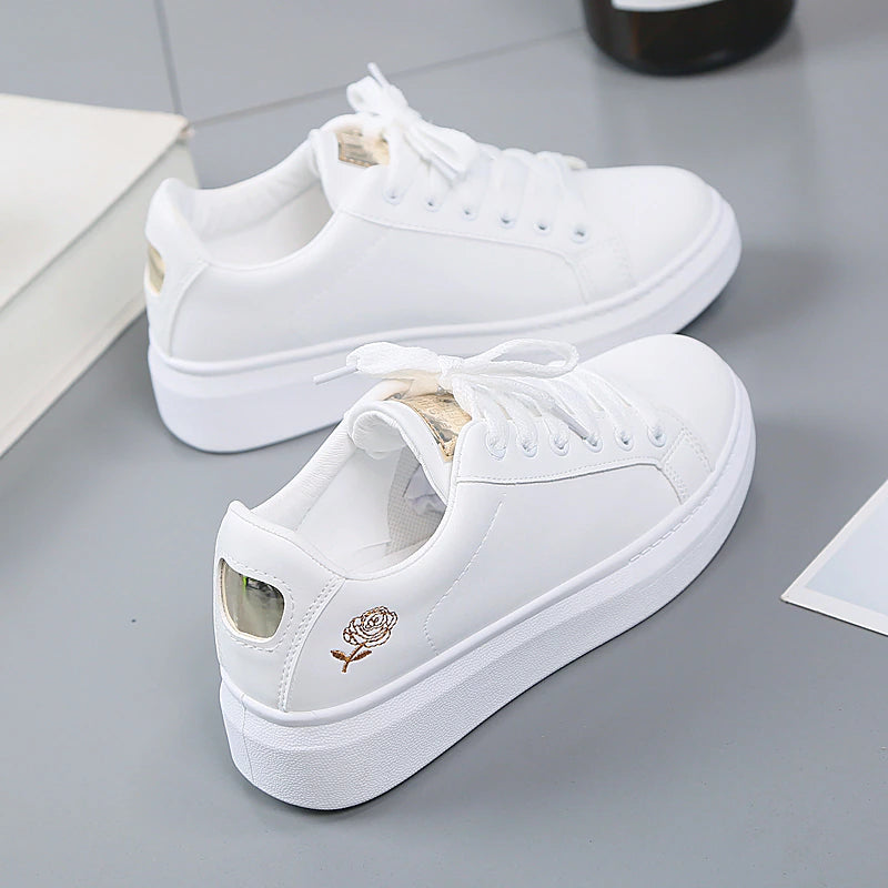 Women Casual Shoes 2020 New Spring Women Shoes Fashion Embroidered White Sneakers Breathable Flower Lace-Up Women Sneakers